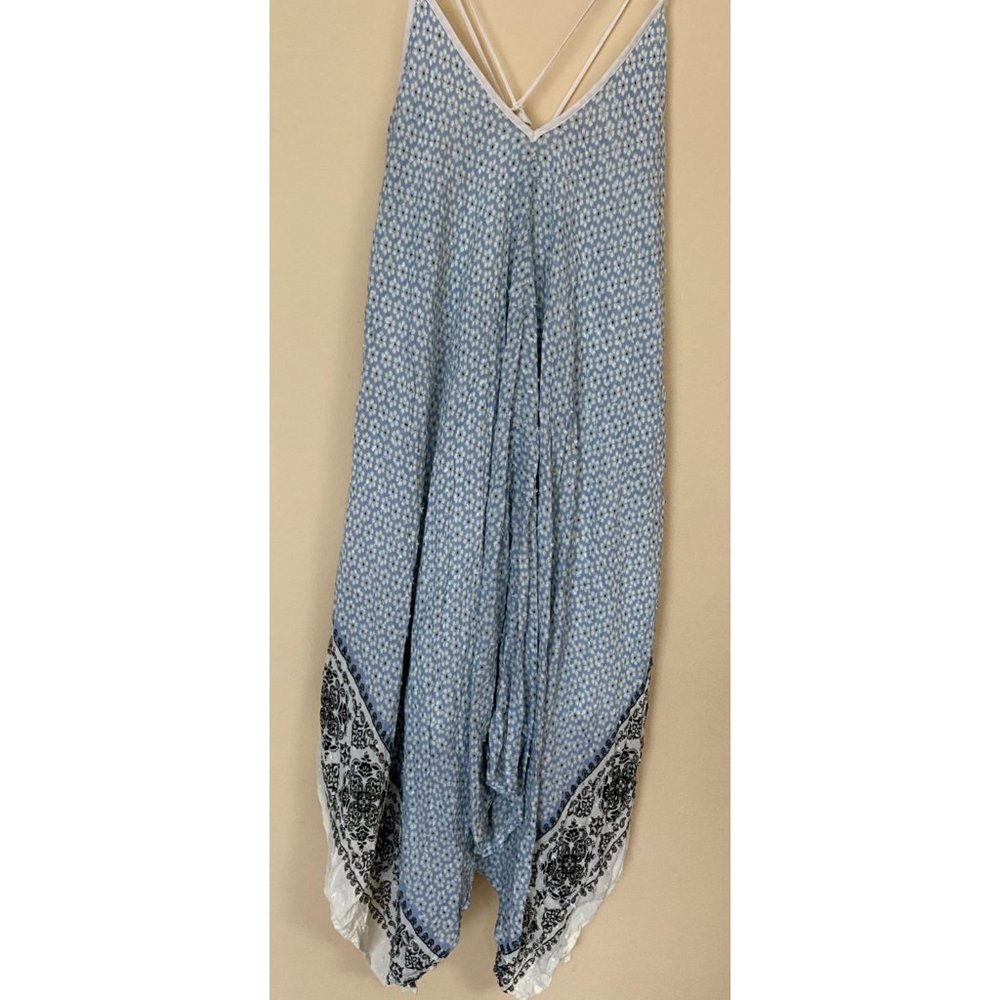 LOVESTITCH SPRING DRESS SIZE MEDIUM